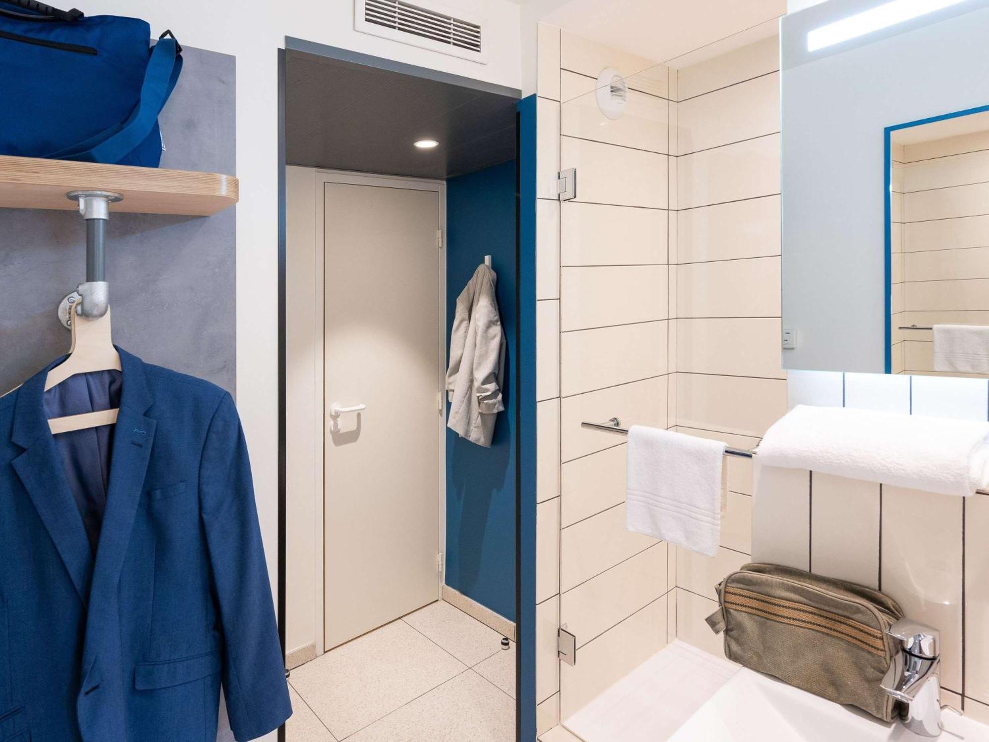 Ibis Budget Lyon Centre Confluence Luaran gambar
