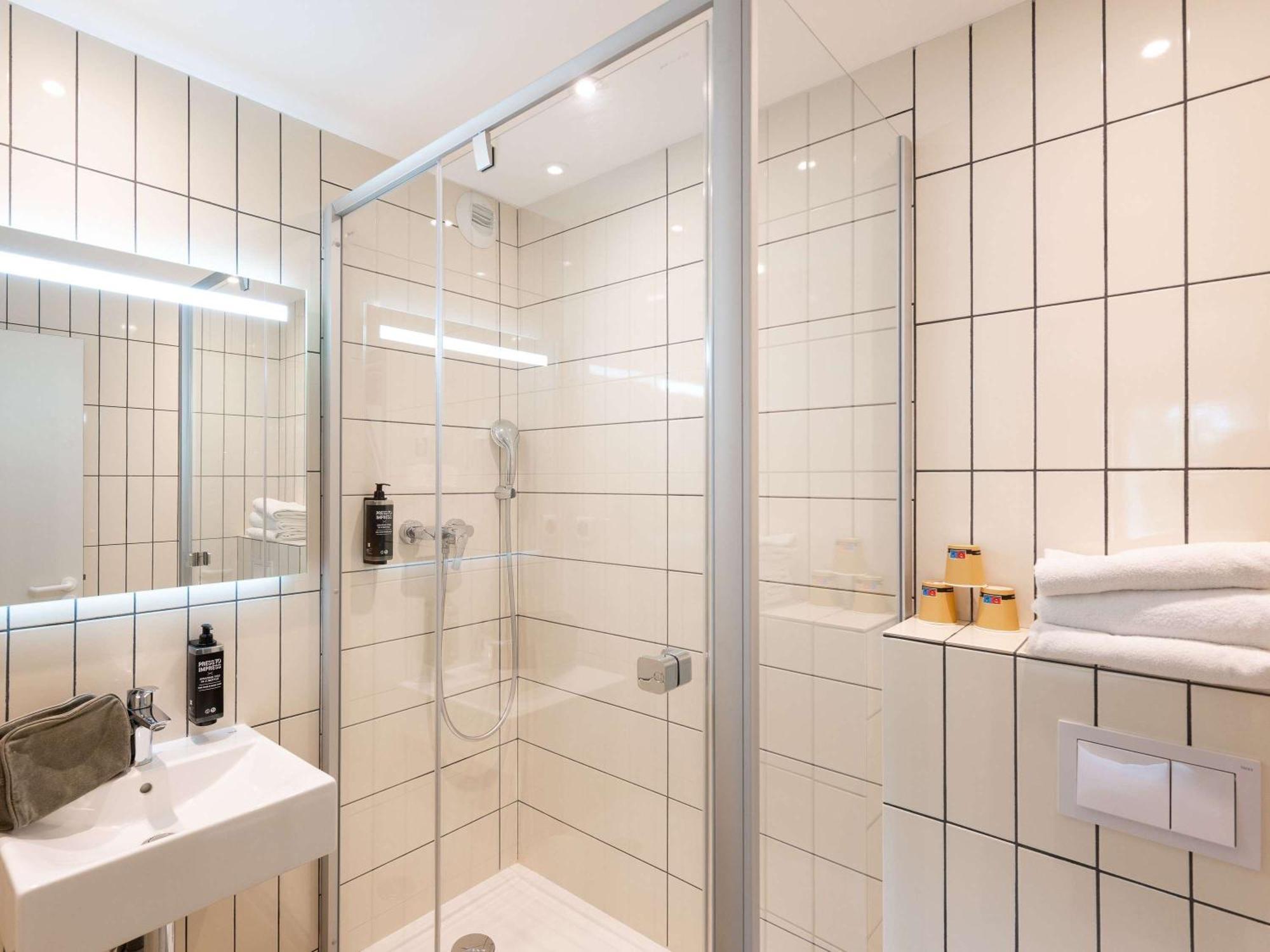 Ibis Budget Lyon Centre Confluence Luaran gambar