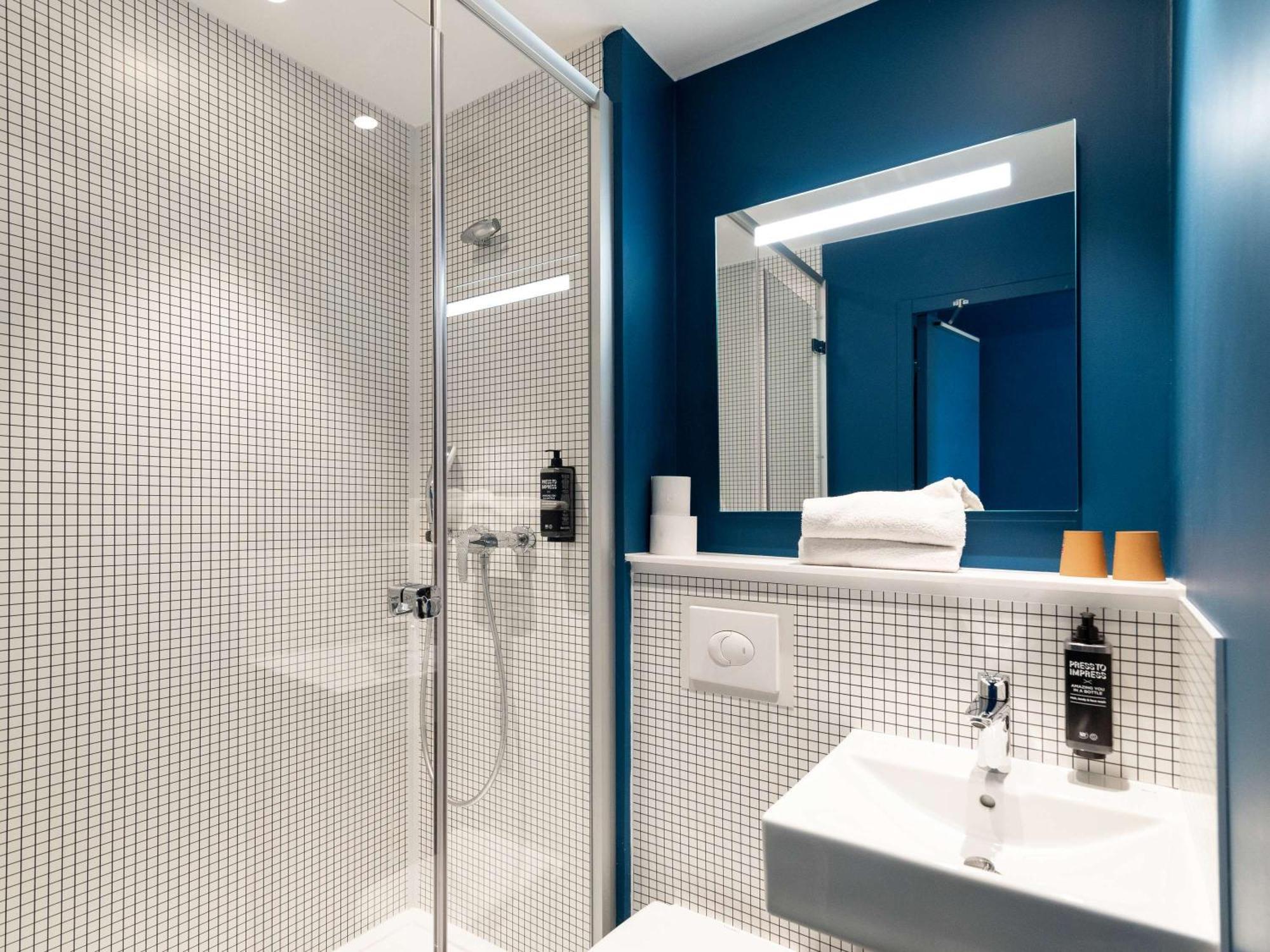 Ibis Budget Lyon Centre Confluence Luaran gambar