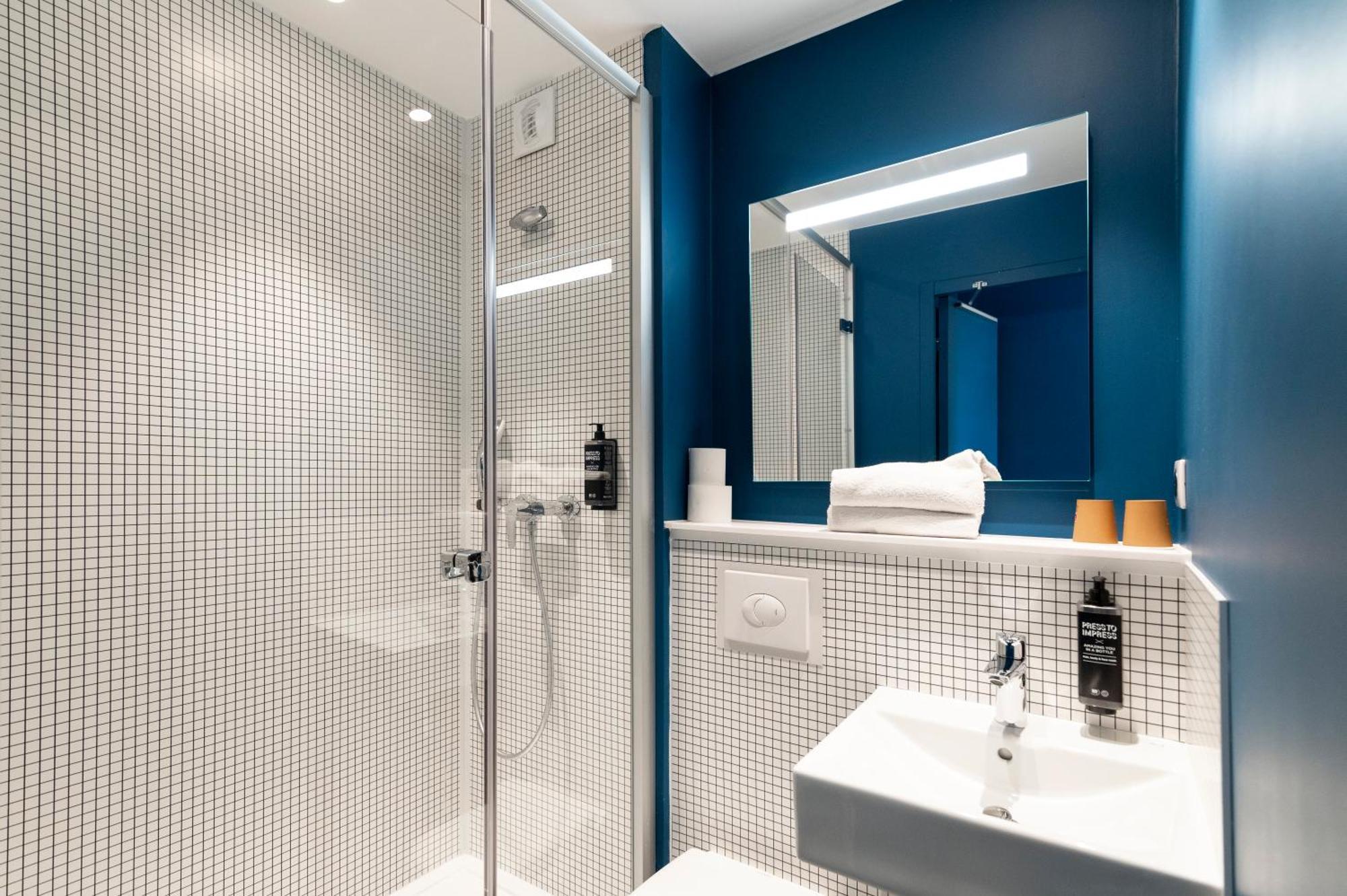 Ibis Budget Lyon Centre Confluence Luaran gambar